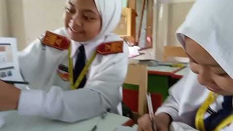 Tugas informatika membuat vlog dari kelompok 1