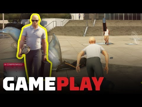 The Hitman 2 Briefcase Weapon is Broken in the Best Way