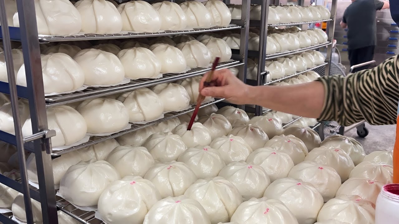 爆汁大肉包量產製程公開！台中5大人氣美食名店一次收錄