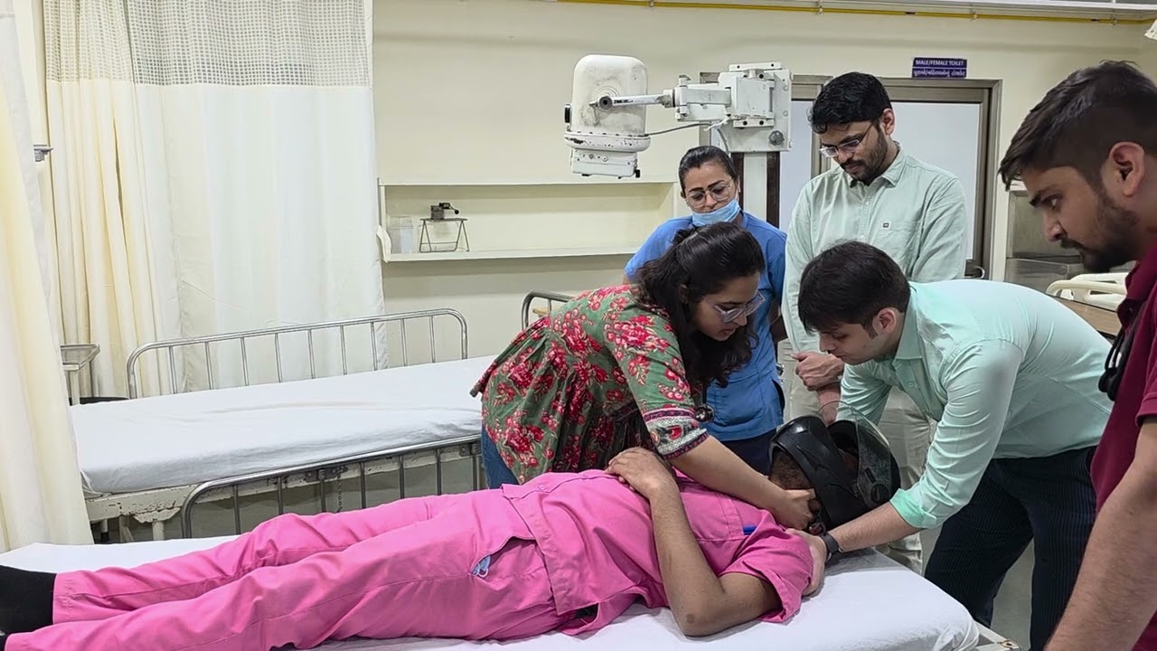 Helmet removal - Trauma 