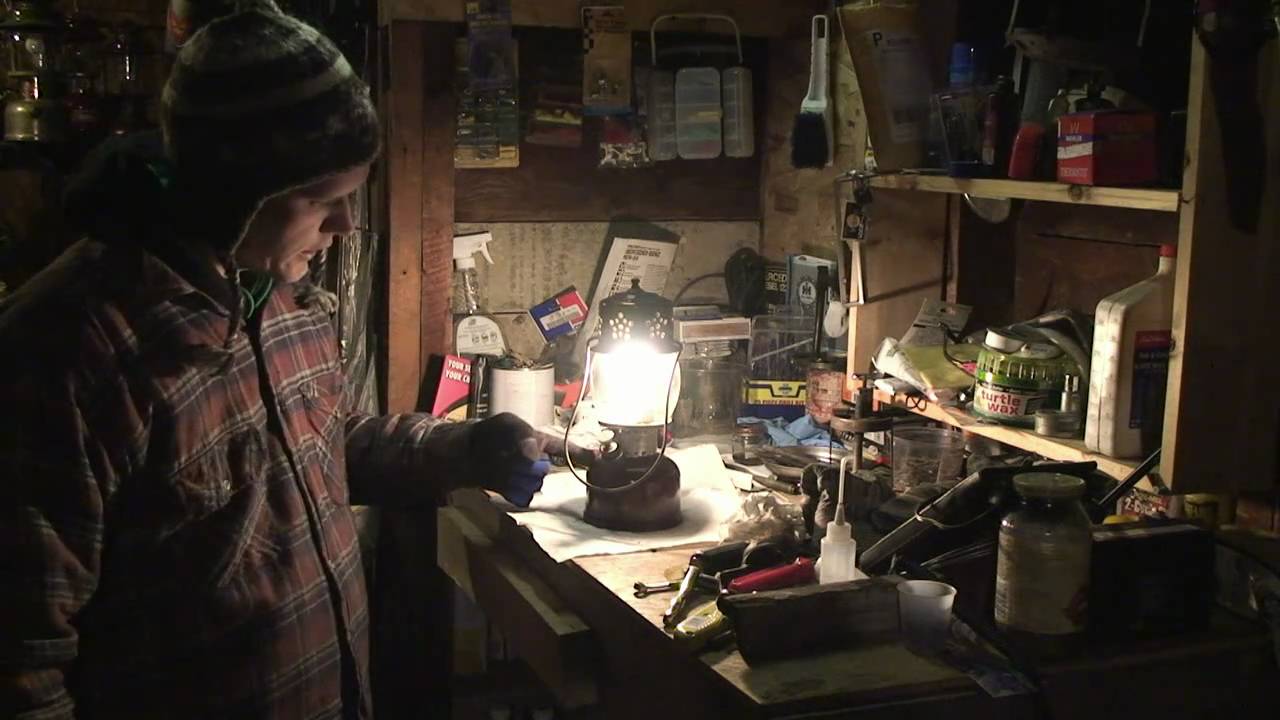 AGM 3705 lantern - YouTube