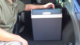 Celebrity AmazonBasics Cool Box Cooler 12VDC 240VAC Review Profile