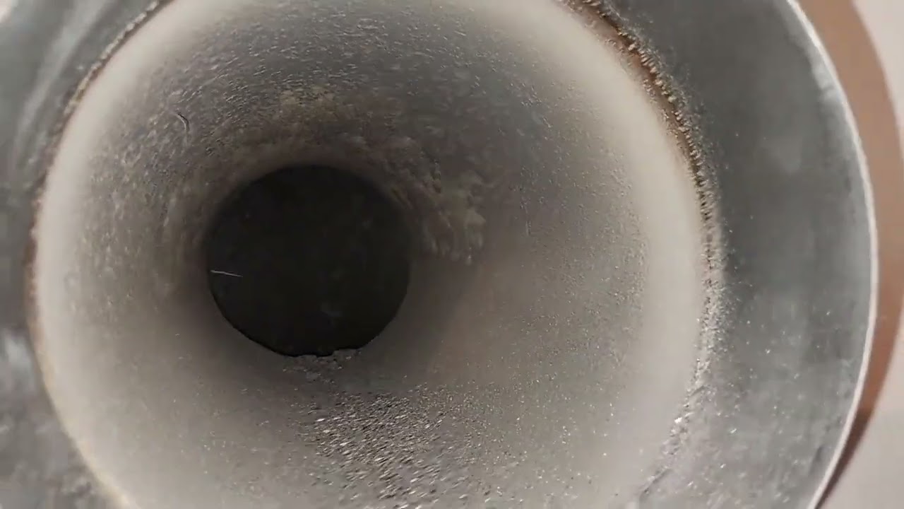 Kotel Blaze pod lupou: Reálná spotřeba elektřiny, montáž termostatu a pohled do kouřovodu