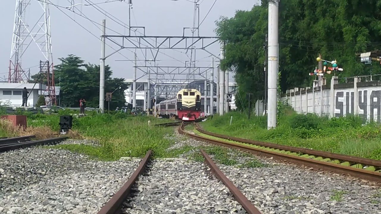 kereta api banyubiru vintage [ CC 201 83 31 SMC ]