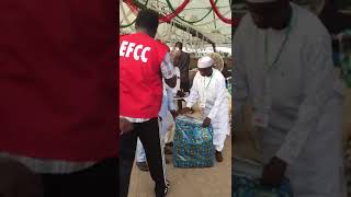 EFCC search 'Ghana must go' bags at the PDP Presidential Primary venue
