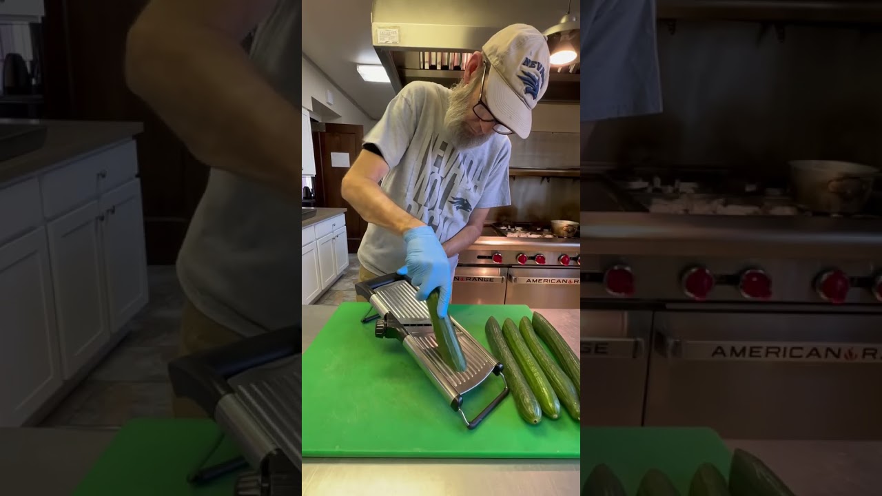Bekijk de video — Traditionele Banh Mi met Varkensvlees