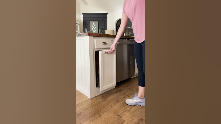 My new trash can pull out cabinet is life changing! #kitchenupgrade #kitchendesign #kitchen