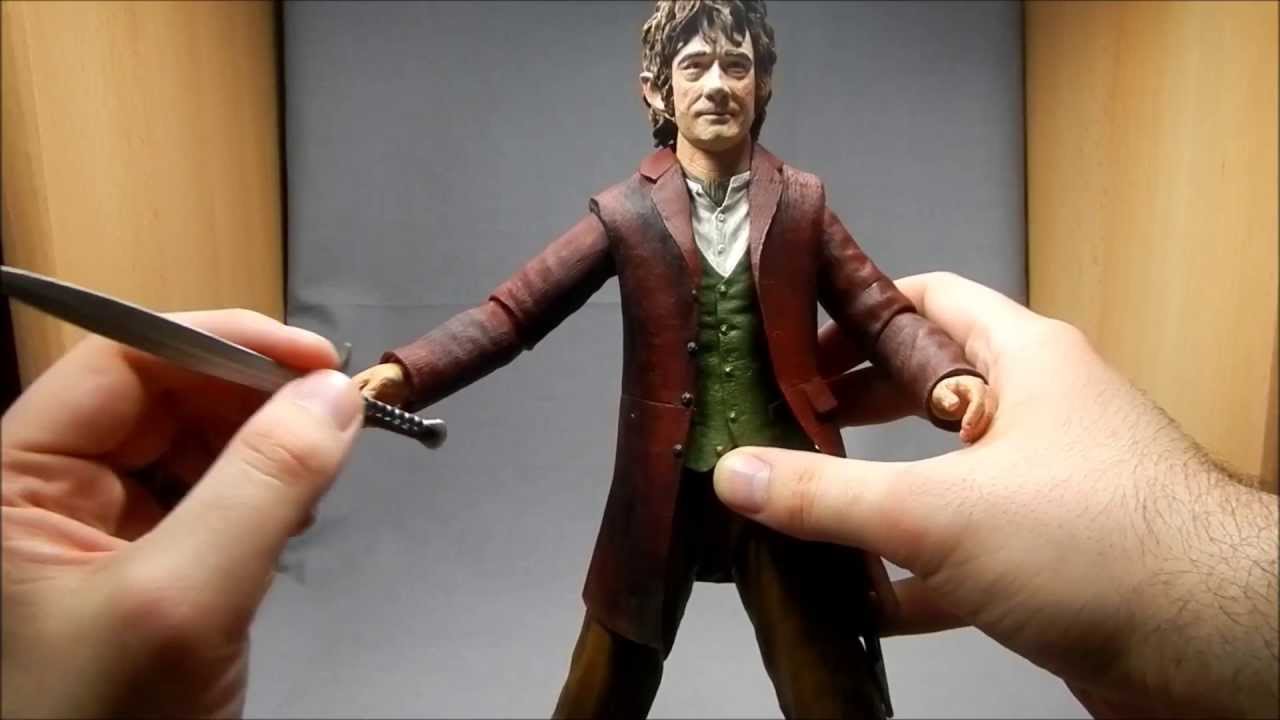 NECA The Hobbit Bilbo Baggins Quarter Scale Review - YouTube