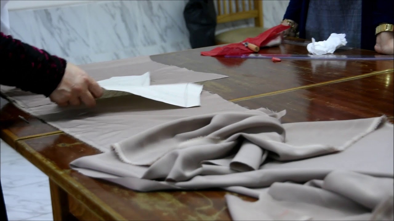 اتعلمي القص  وازاي توفري في القماش وقص الامبير طمن كورس الاسكندرية