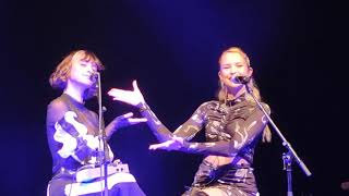 Video voorbeeld van "Pomme & Angèle - Grandiose @l'Olympia (Paris), 13 sept 2021"