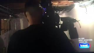 Zak Bagans Smells a Fart