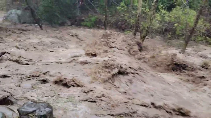 Awesome Destructive Power Of California's Atmosphe...