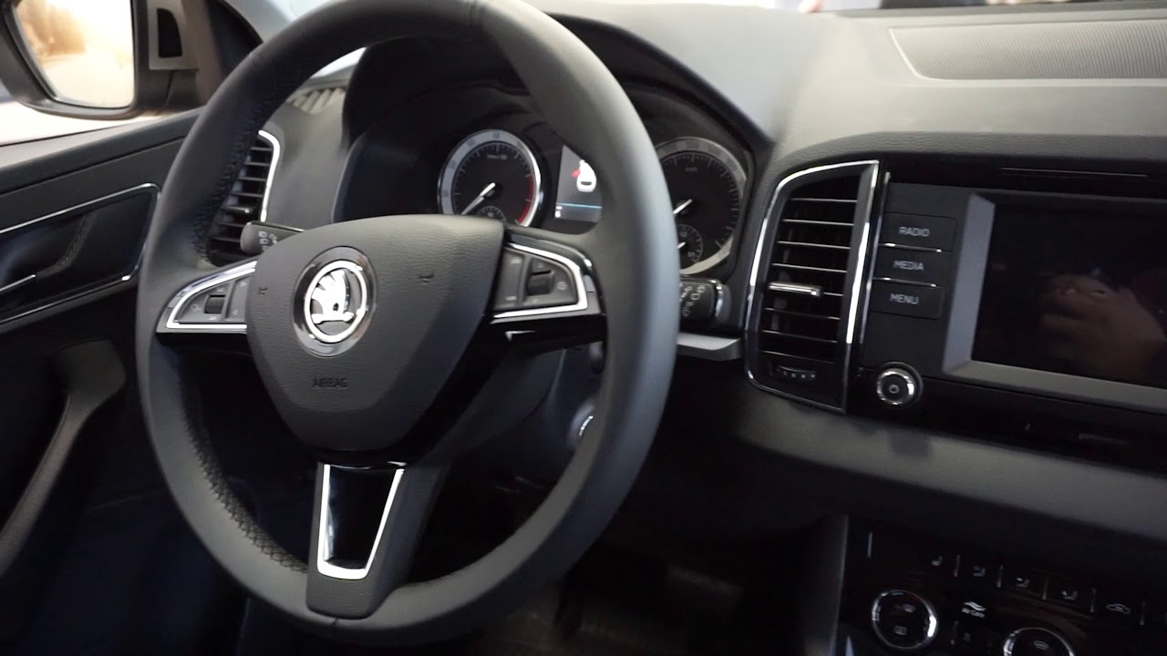Skoda karoq салон