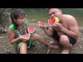 Primitive Life - Finding Fish Meet Big Watermelon At Deep Water River