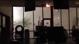 Rare Moore, Oklahoma EF5 Near Miss footage - May 20, 2013