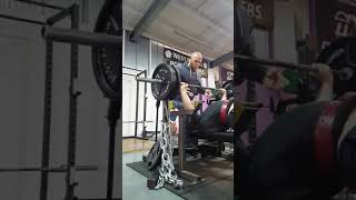 180205 Shirt Bench 140Kg&60Kg Chainx2