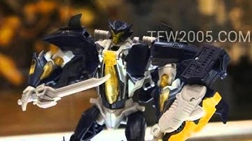 New Transformers Prime Deluxe Arachnid And Voyager Dreadwing From BotCon 2012