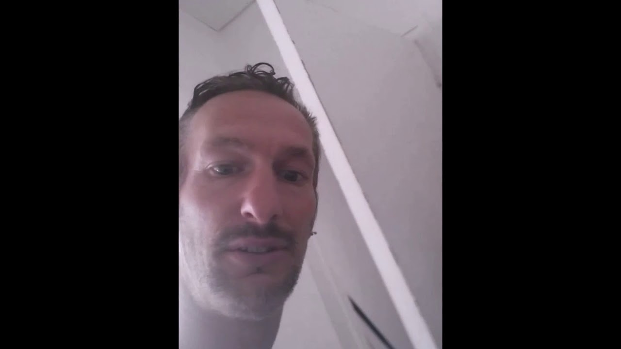 Demo Test 2eme Visseuse De La Marque Ferm Avec En Bous En Plus De Action Youtube