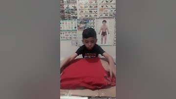 fold A stack of T-shirts perfectly NO time !