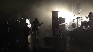 [HD] TV On The Radio - Young Liars @ Radio City Music Hall 4-13-2011