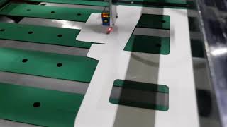 G1080 Window Patch Machine   at slow speed
