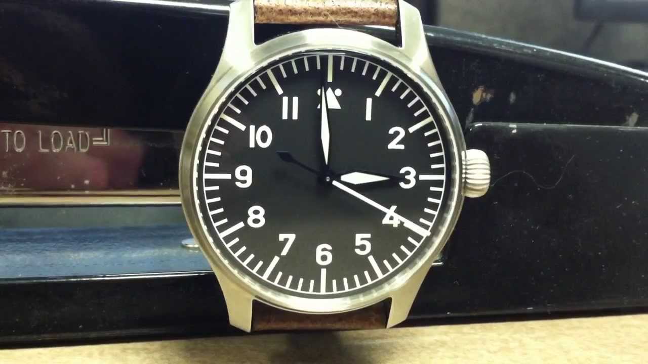 casio sweeping second hand