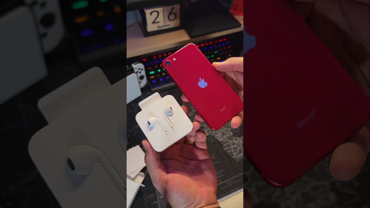Unboxing EarPods 🎧 #earpods #ipod #apple  #iphonese3 #fonecomfio