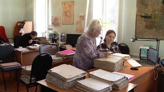 Работники архива в Тамбове показали уникальные документы и рассказали о специфике работы