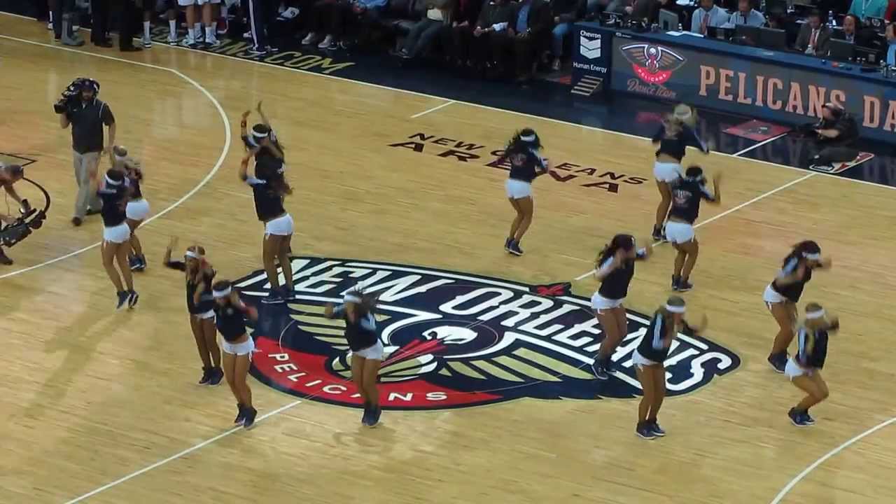 Pelicans Dance Team 