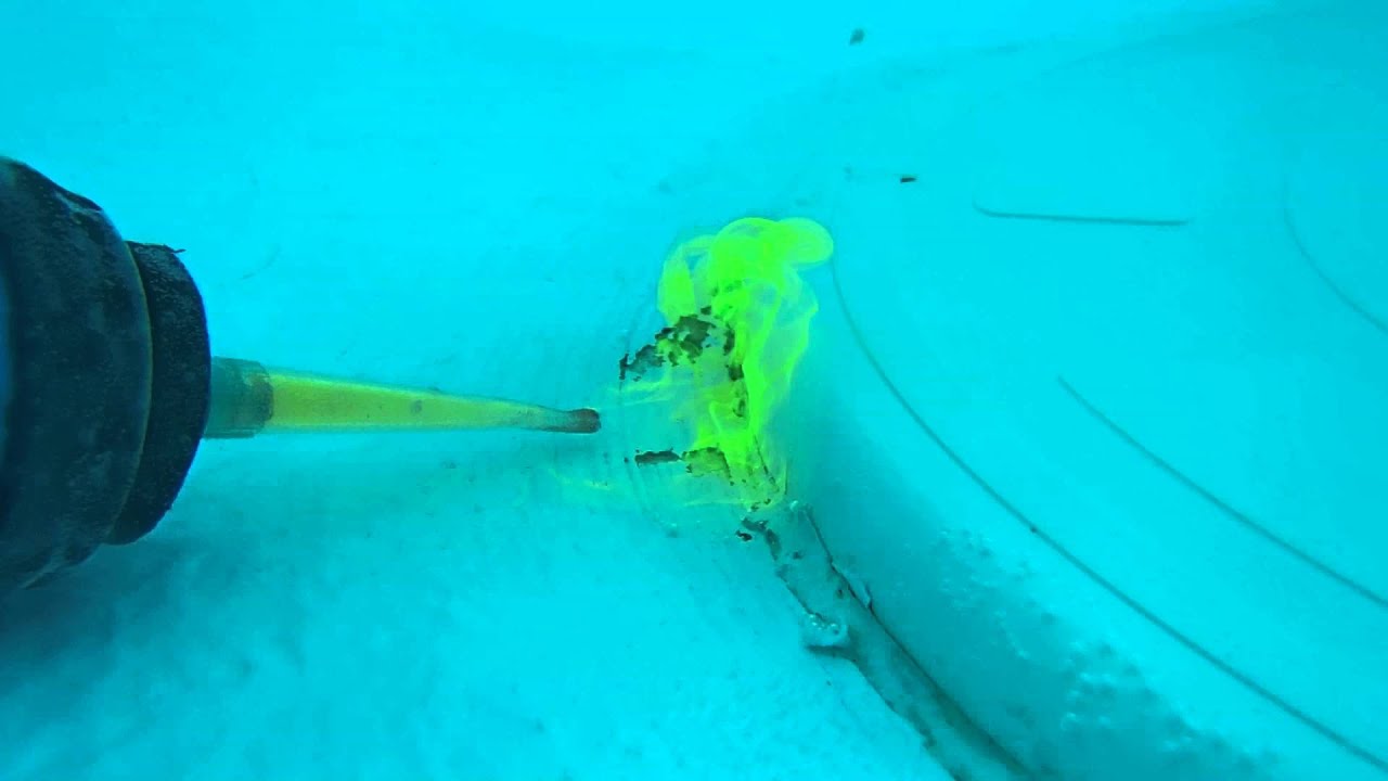 Fuite piscine test au colorant (fluorescéine) Blagnac 31 