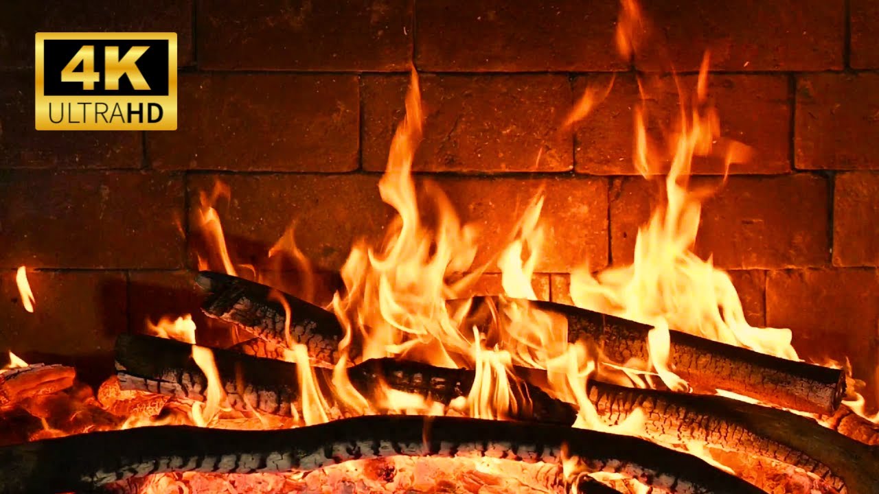 🔥 Warm Fireplace Burning at Night – Relaxing Fire Sounds for Calm & Relaxation