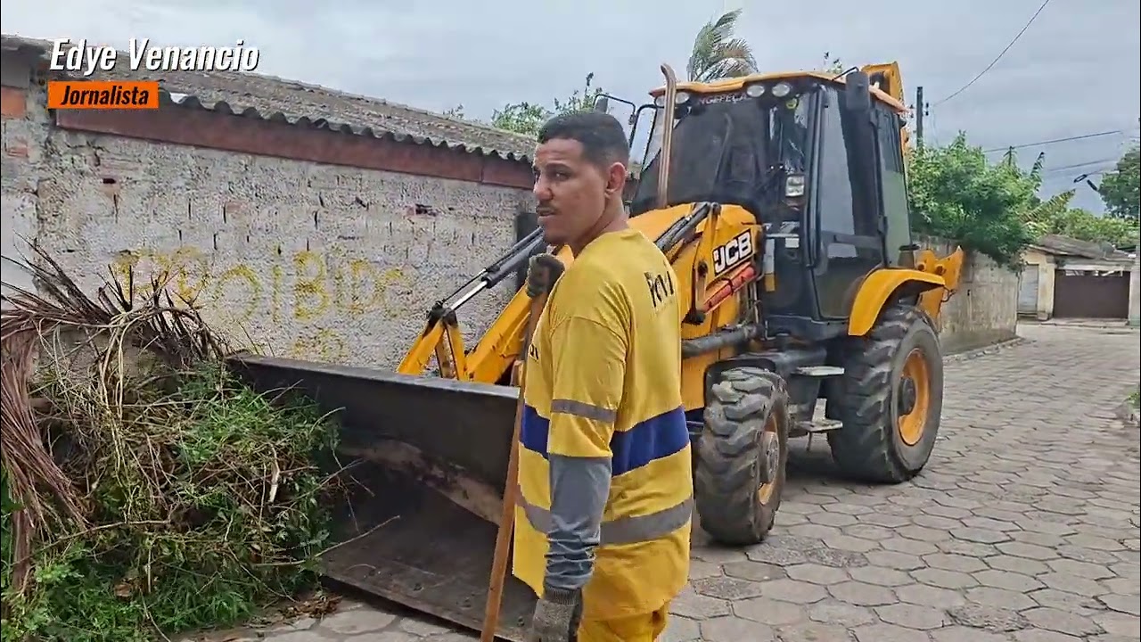 Retirada de entulhos na Ilha dos Valadares 