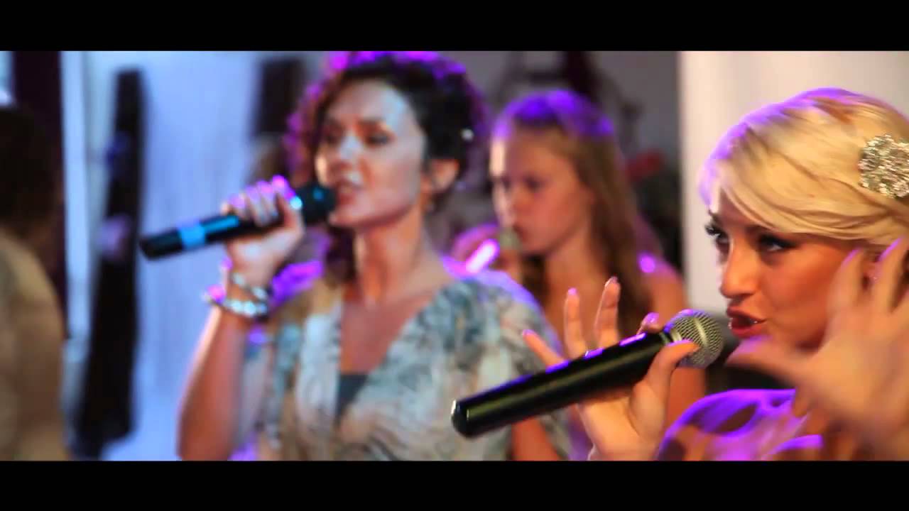 Невеста поет песню жениху. Смотрим красивое свадебное видео! - YouTube