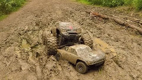 Traxxas X-Maxx & Slash, Mud Bash!