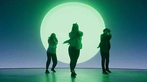 Dance by Joyce Griffiths (2021)