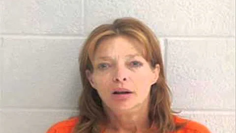 Lynette Rae Sampson called Oklahoma police to repo...