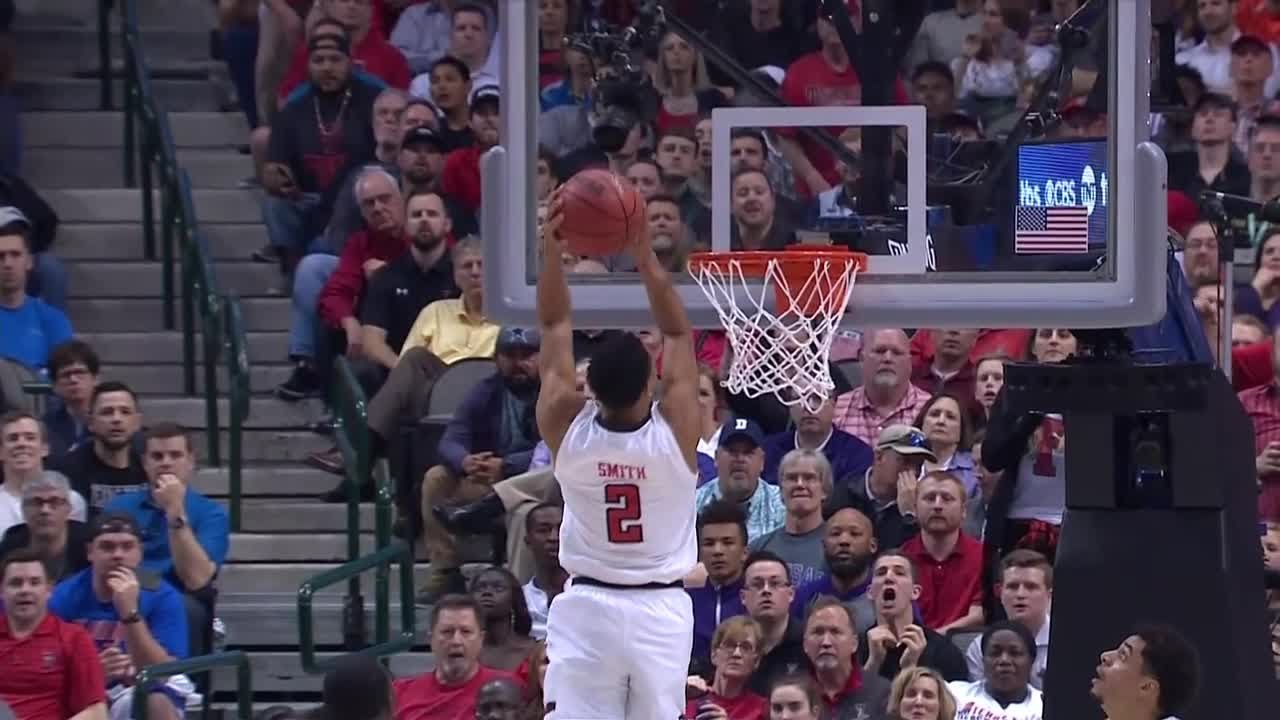 S.F. Austin vs. Texas Tech: Zhaire Smith throws down a 360 alley-oop