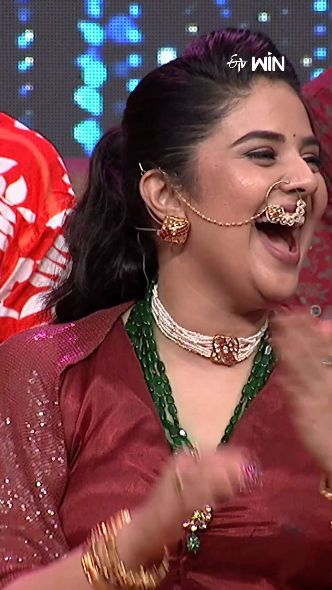 #shorts - శ్రీముఖి గొంతు అంటే ఈమాత్రం ఫేమస్ ఉంటుంది...! #event #sreemukhi #comedy #raghava
