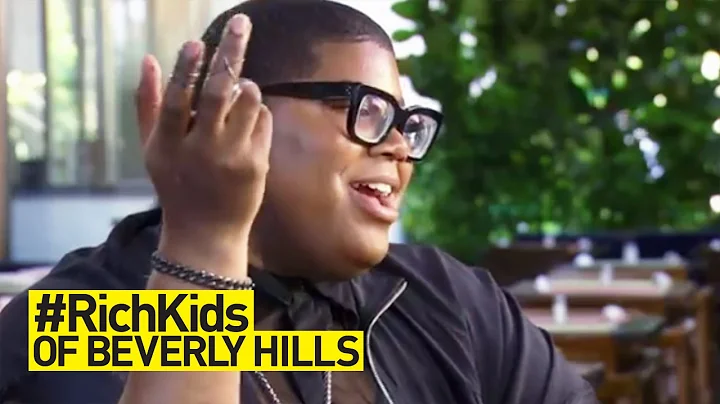 EJ Gets Involved in Dorothy's Fight with Roxy | #R...