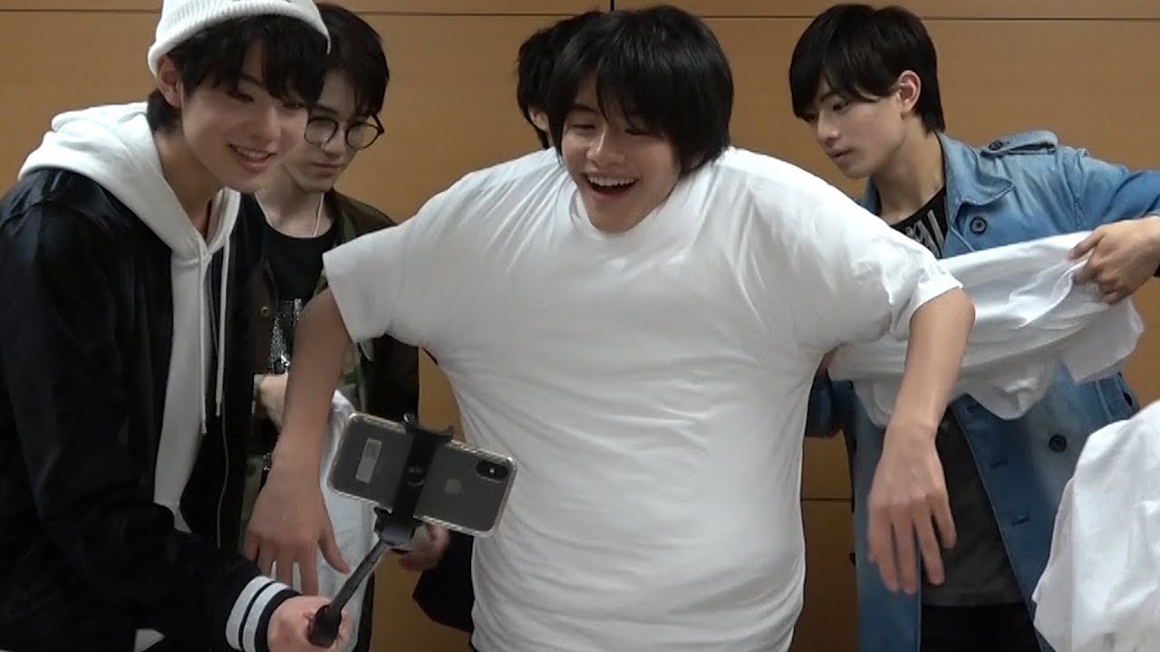 Tokyo B Shounen - Guinness world record attempt! How many T