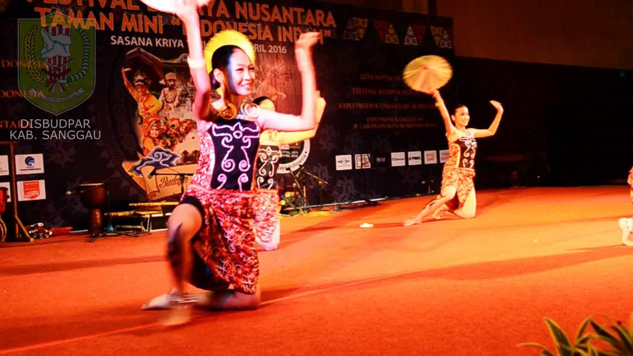 SEGENTAR ALAM SANGGAU - TARI TANGUI