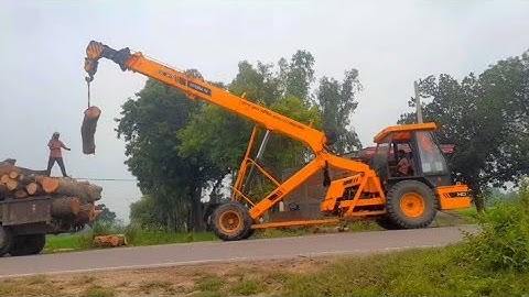 Old JCB 3dx loading Mud in Trolley with Mahindra Arjun NOVO 605 New Holland3630 Swaraj 855Fe Tractor