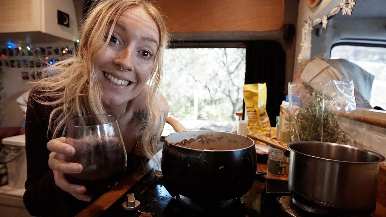 What Christmas is REALLY Like in a 60ft² Camper Van (Our First Time!)