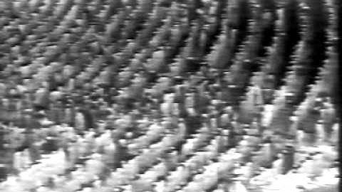 من نوادر التلاوة سورة النبأ صلاة التراويح الشيخ علي الحذيفي1401هـ