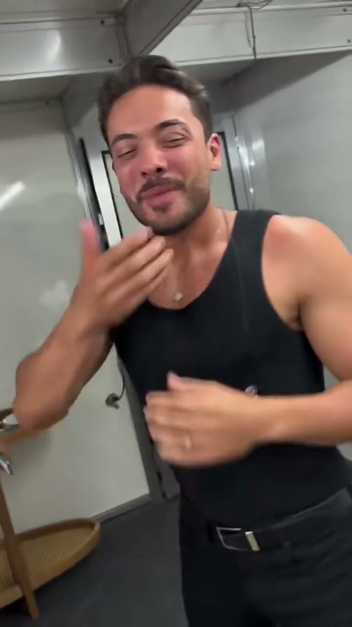Como vc chama essa dancinha na sua cidade? #humor #wesleysafadão #memes