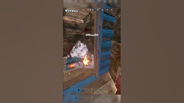 Defending an Online Raid #rust #shorts #trausi
