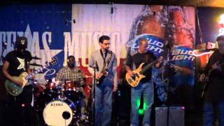 Richard Haynes Rockin Parrodise 4-19-13