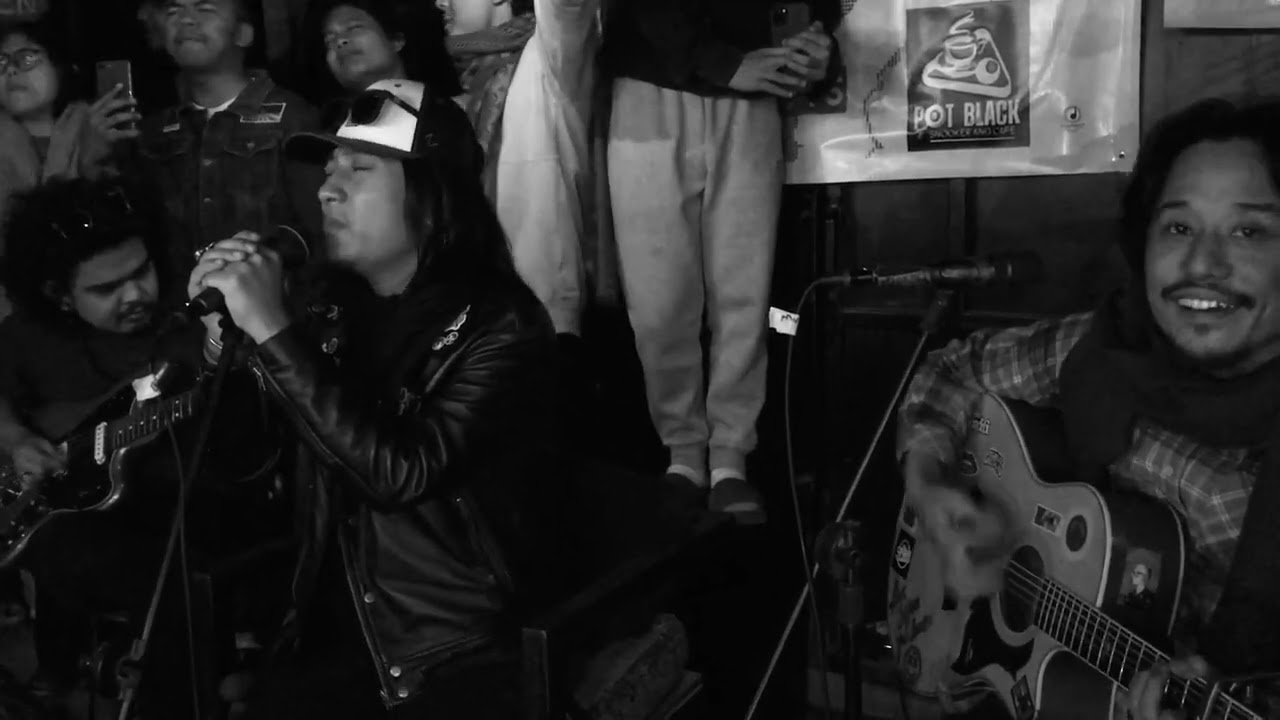 SABAI SAKYO ACOUSTIC LIVE