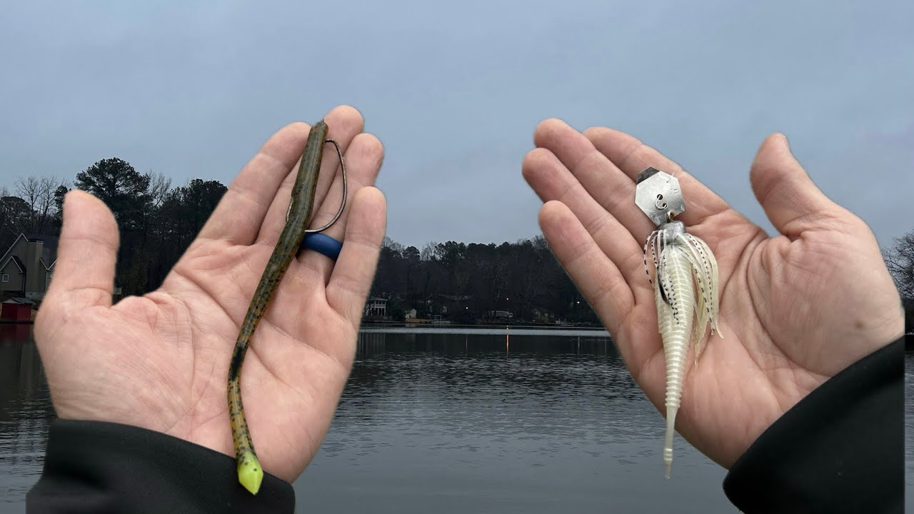 It’s Cold, It’s Raining & we have 1 hour  ( Winter Bass Fishing )