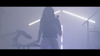 Mogli - 'Strobe Lights' (Live in Berlin)